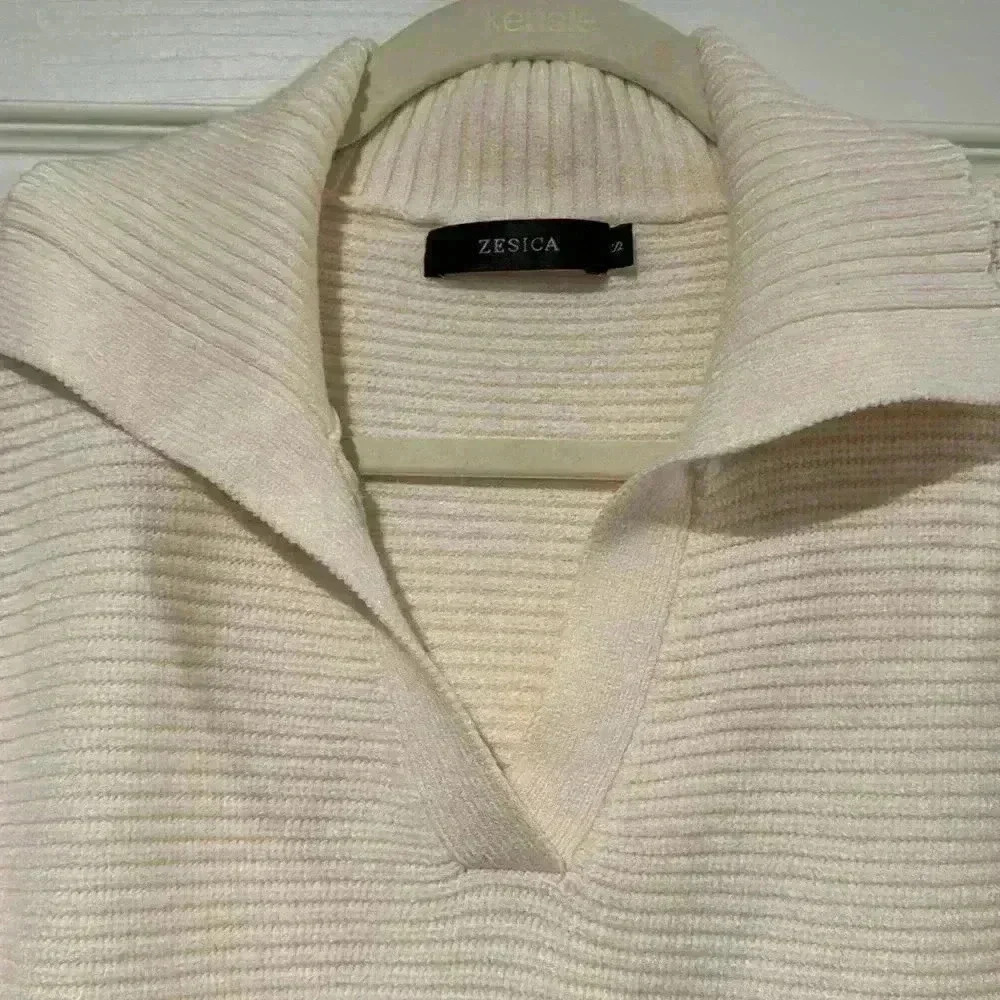 V Neck Long Sleeve Ribbed Knit Sweater - Picture 3 of 3